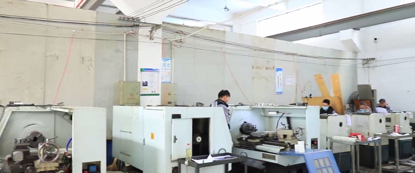 Chiny Shanghai Yucheng Machinery Co., Ltd. profil firmy